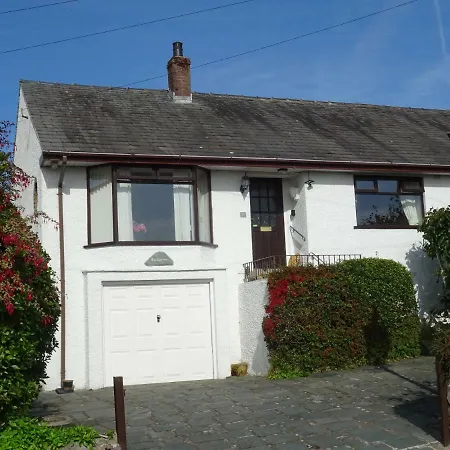 Kents Bank Holiday With Bay View * Grange-over-Sands